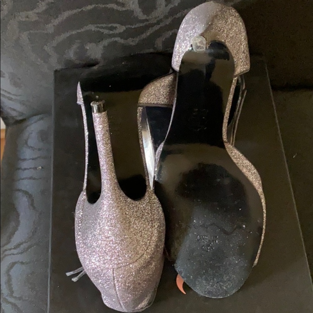 Evening Shoes - Picture 4 of 5